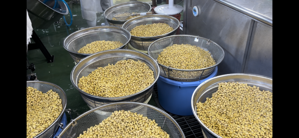 ご当地「在来大豆」を使った47都道府県の味噌づくり - 株式会社